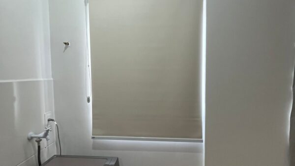 Cortina Rolo blackout 100% 1,10m largura, escolha a altura R$195,00 o m²