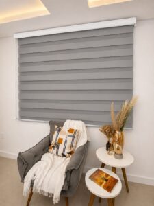 Cortina Rolo Double Vision 2,00m largura, escolha a altura R$229,00 o m²