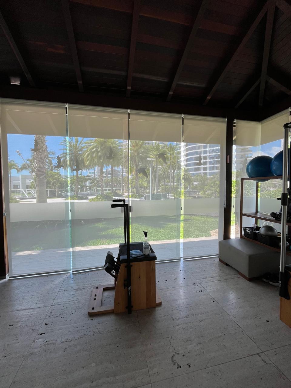 Cortina Rolo Tela Solar 3% 1,90m largura, escolha a altura R$180,00 o m²